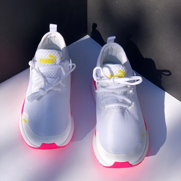 SALE💥💥💥PUMA Sneakers - Picture 6 of 10